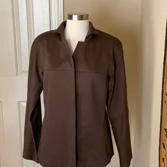 Linda Allard for Ellen Tracy Chocolate Brown Shirt/Jacket Size 8. Pre Owned - Picture 4 of 6